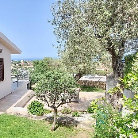 Iss Travel, Sea View Apartment Il Corbezzolo - Ground Floor With Air-Condition San Teodoro  Kültér fotó