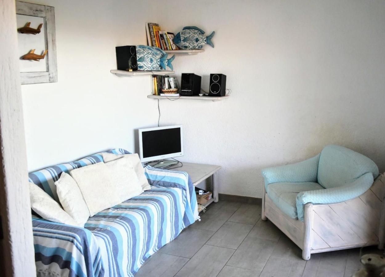 Iss Travel, Sea View Apartment Il Corbezzolo - Ground Floor With Air-Condition San Teodoro  Kültér fotó
